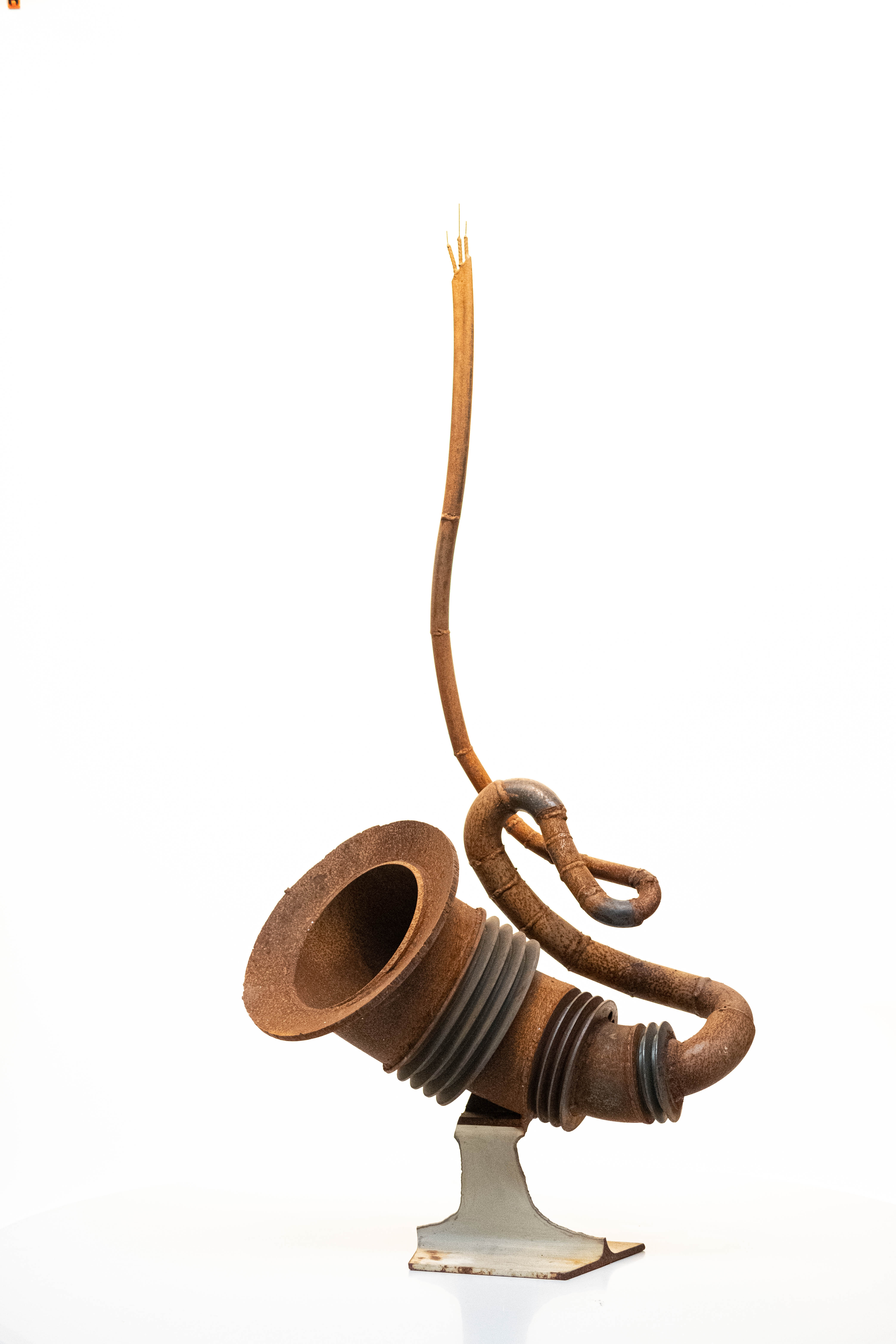 sculpture metal outdoor decoration art horn 